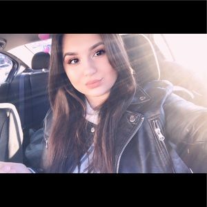 Meet your Posher, Fiona